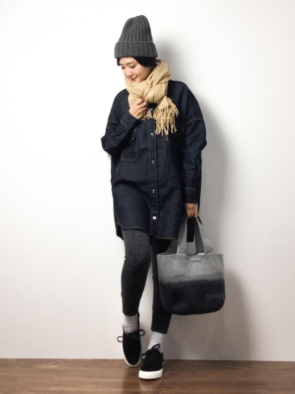 「ORiental TRafficの【SALE 50%OFF！】 ★スニーカー★4452（スニーカー、ブラック系）」を使った、ゆえんさん（レディース・162cm）の冬コーディネートの1枚目の写真