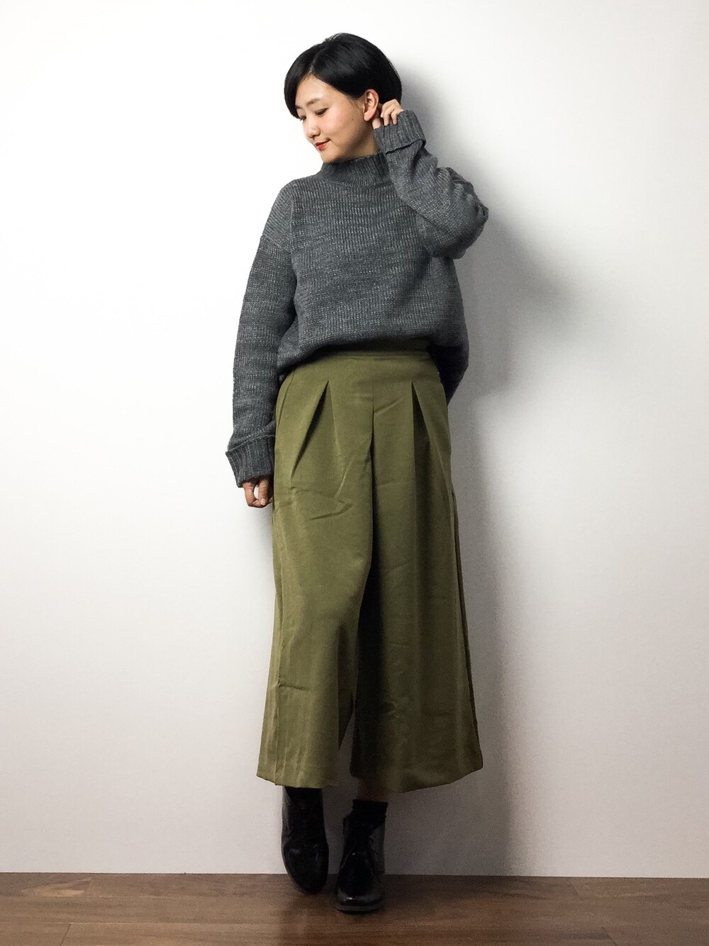 「mysty womanのチャッカブーツ（ブーツ、ブラック系）」を使った、ゆえんさん（レディース・162cm）の冬コーディネートの1枚目の写真