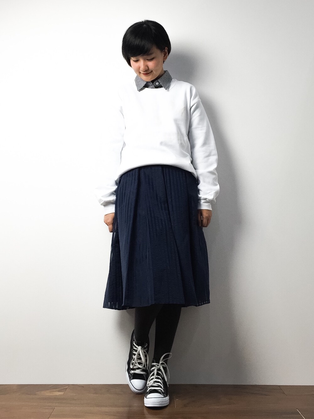 「WEGOのWEGO/ベーシックシャツ（シャツ/ブラウス、ブラック系）」を使った、ゆえんさん（レディース・162cm）の冬コーディネートの1枚目の写真