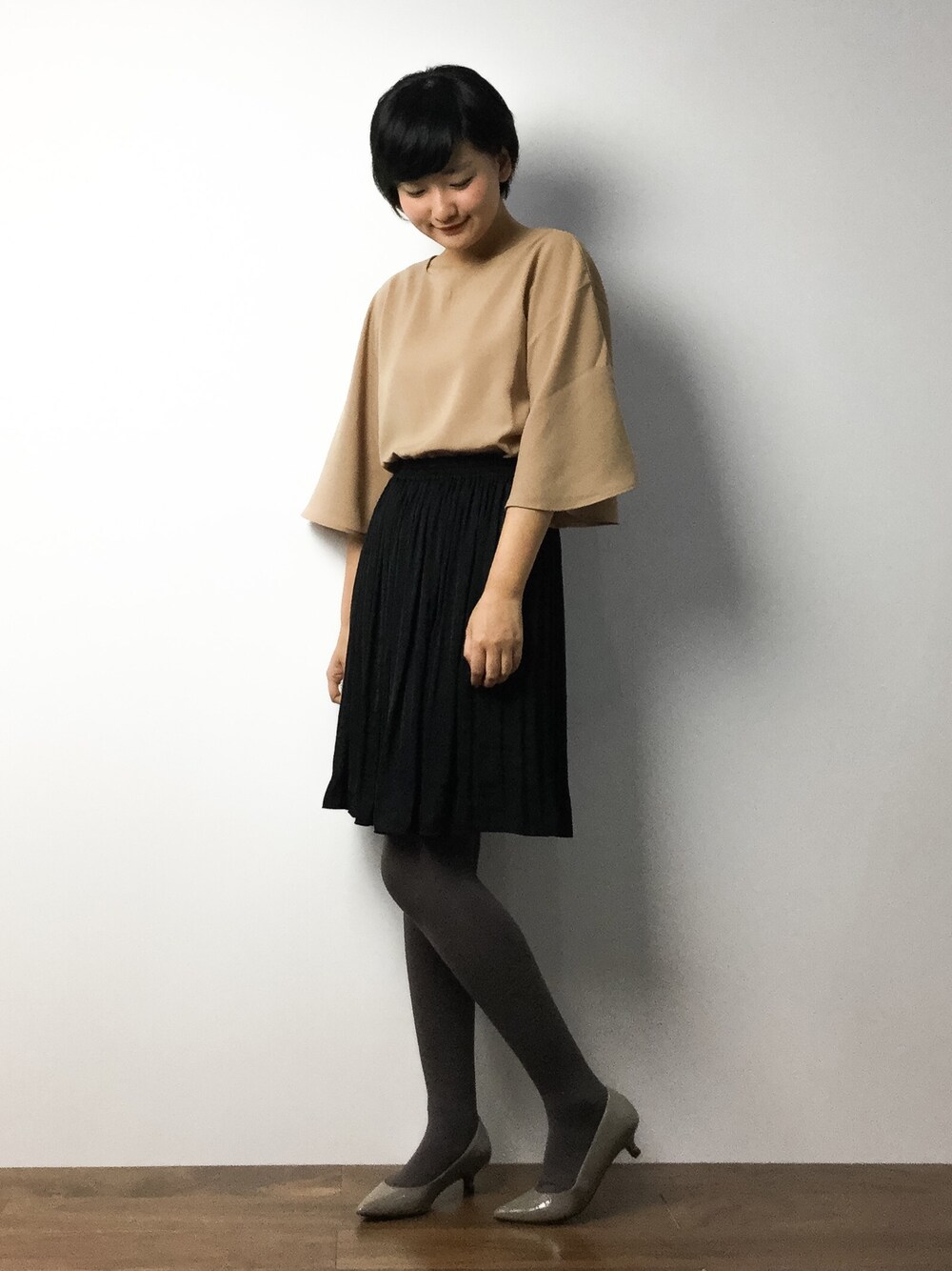 「BLISS POINTのGZドルマンフレアスリーブブラウス/713282（シャツ/ブラウス、ブラウン系）」を使った、ゆえんさん（レディース・162cm）の冬コーディネートの1枚目の写真