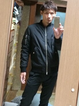 「TOPMAN（トップマン）のアイテム（スラックス）」を使った、tomoさん（メンズ・177cm）の冬コーディネート