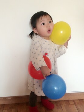 「Bonpoint（ボンポワン）のアイテム（ワンピース、ベージュ系）」を使った、Annie0522さん（キッズ・90cm）の冬コーディネート