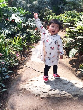 「Bonpoint（ボンポワン）のアイテム（ワンピース、ホワイト系）」を使った、Annie0522さん（キッズ・90cm）の春コーディネート