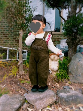 「刺繍」｜「アイテム（サロペット/オーバーオール）」を使った、チビウサさん（キッズ・80cm）の冬コーディネート