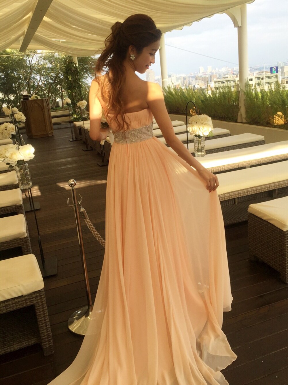 「ウェディングドレス、wedding」｜「THE TREAT DRESSINGのアイテム（ドレス、オレンジ系）」を使った、萌華さん（レディース・165cm）の秋コーディネートの1枚目の写真