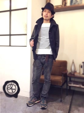 「美容師」｜「アイテム（ピーコート）」を使った、別宮聖一 ( ベックセイイチ )さん（メンズ・169cm）の冬コーディネート