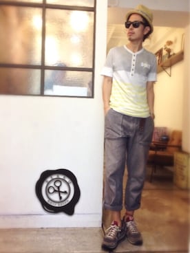 「H&M DIVIDED（エイチアンドエム　ディヴァイデッド）のアイテム」を使った、別宮聖一 ( ベックセイイチ )さん（メンズ・169cm）の夏コーディネート