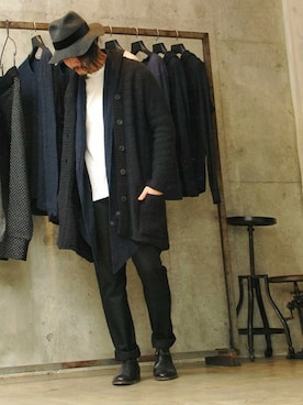 「OURET（オーレット）のアイテム（スラックス）」を使った、OURETさん（メンズ・175cm）の冬コーディネート