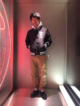 「AAPE BY A BATHING APE（エーエイプバイアベイシングエイプ）のアイテム（その他アウター）」を使った、早坂 祥平さん（メンズ・175cm）の春コーディネート