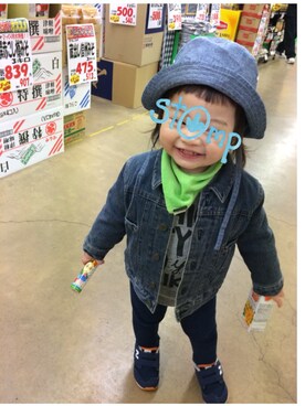 「abcd（ナシ）のアイテム（スウェット）」を使った、aaaさん（キッズ・90cm）の春コーディネート