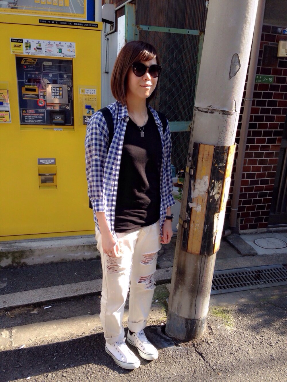 「Another Edition、LE JUN」｜「Another Editionのアイテム（シャツ/ブラウス、ブルー系）」を使った、mayaさん（レディース・161cm）の春コーディネートの1枚目の写真