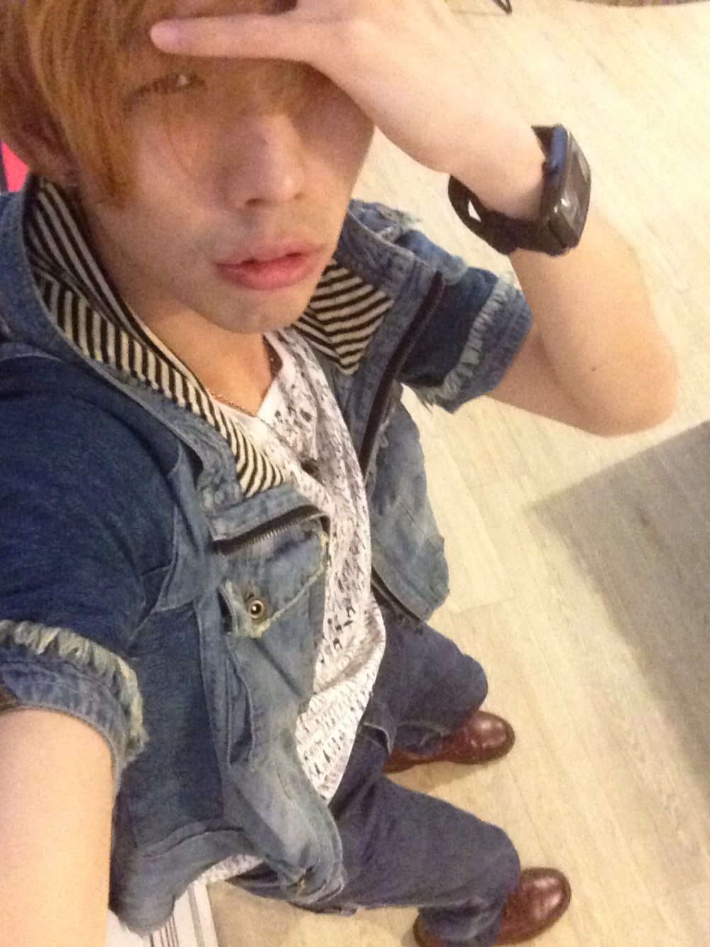 「UNIQLO、Dr.Martens、Levi's、ootd、men、Men's、PPFM、TAIPEI、men's fashion、taiwanese」｜「PPFMのアイテム（デニムジャケット、ブルー系）」を使った、馬 偉軒さん（メンズ・173cm）の夏コーディネートの1枚目の写真