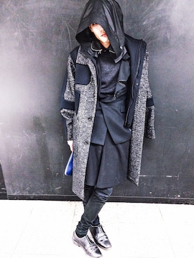 「GIVENCHY」｜「アイテム（トレンチコート）」を使った、Hara さん（メンズ・183cm）の冬コーディネート