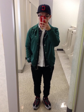 「アイテム（ナイロンジャケット、グリーン系）」を使った、Ryotaさん（メンズ・168cm）の冬コーディネート