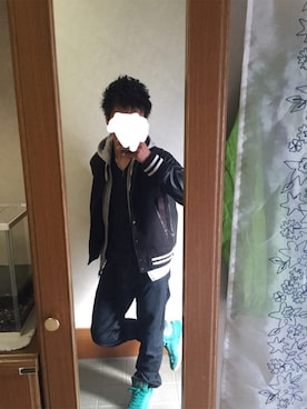 「UNUSED（アンユーズド）のアイテム（スタジャン）」を使った、m5さん（メンズ・170cm）の秋コーディネート