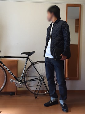 「アイテム（その他シューズ、ブルー系）」を使った、SHU-TOさん（メンズ・165cm）の秋コーディネート
