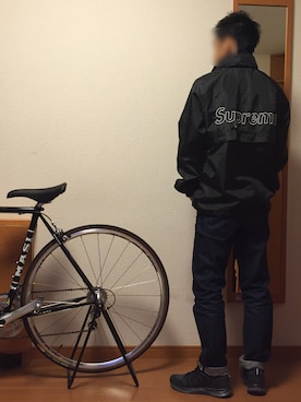 「A.P.C.」｜「アイテム（ナイロンジャケット）」を使った、SHU-TOさん（メンズ・165cm）の秋コーディネート