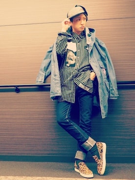 「PHENOMENON」｜「アイテム（その他アウター）」を使った、與 真司郎(AAA)さん（メンズ・171cm）の夏コーディネート