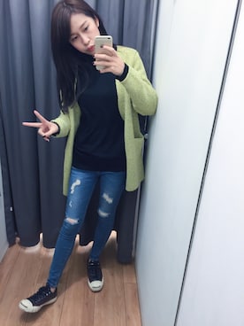 Emily Chenさんのコーディネート