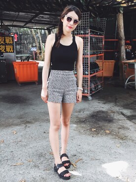 Emily Chenさんのコーディネート