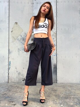 Jovial Victoria さんの（adidas | アディダス）を使ったコーディネート