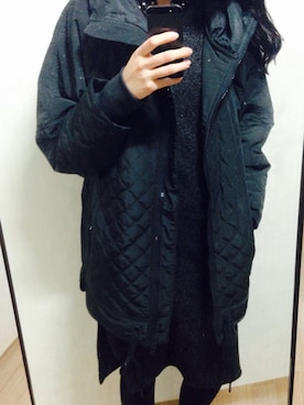「gray」｜「アイテム（ダウンジャケット/コート）」を使った、ellaさん（レディース・170cm）の春コーディネート