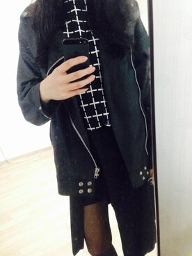 「skirt」｜「アイテム（ライダースジャケット）」を使った、ellaさん（レディース・170cm）の春コーディネート