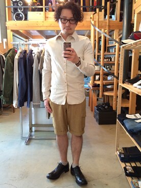 「wjk（ダヴルジェイケイ）のアイテム（パンツ）」を使った、石川学さん（メンズ・168cm）の春コーディネート