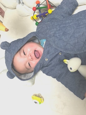 「babygap」｜「アイテム（カバーオール）」を使った、NANASEさん（キッズ・70cm）の冬コーディネート