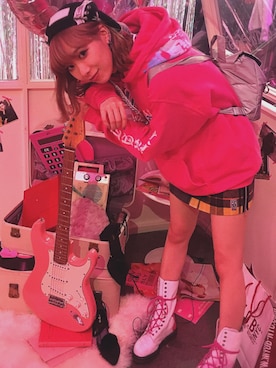 「UNIF（ユニフ）のアイテム（バッグ）」を使った、Nacoさん（レディース・163cm）の秋コーディネート