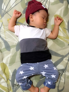 「しまむら（シマムラ）のアイテム（ニットキャップ/ビーニー、レッド系）」を使った、minato*さん（キッズ・80cm）の秋コーディネート