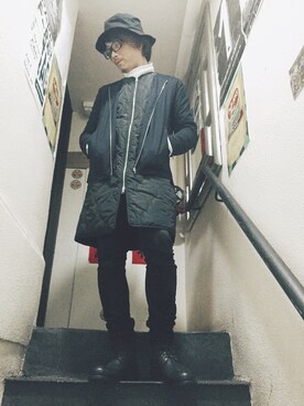 「HARE（ハレ）のアイテム（その他アウター）」を使った、Ka Wai Liangさん（メンズ・170cm）の冬コーディネート