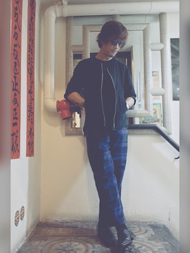 「initial（イニシャル）のアイテム（シューズ）」を使った、Ka Wai Liangさん（メンズ・170cm）の秋コーディネート