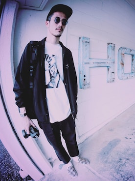 「Keith Haring（キース・ヘリング）のアイテム」を使った、m_hosokawaさん（メンズ・180cm）の秋コーディネート