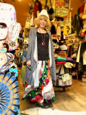 「チャイハネ（チャイハネ）のアイテム（ニットキャップ/ビーニー）」を使った、Masumi Kaihoさん（レディース・160cm）の春コーディネート