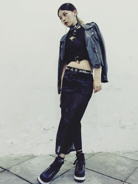 「UNIF（ユニフ）のアイテム（その他シューズ）」を使った、Chloe Makさん（レディース・168cm）の秋コーディネート