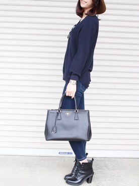 「UNIQLO（ユニクロ）のアイテム（ニット/セーター、ブルー系）」を使った、みずきさん（レディース）の夏コーディネート