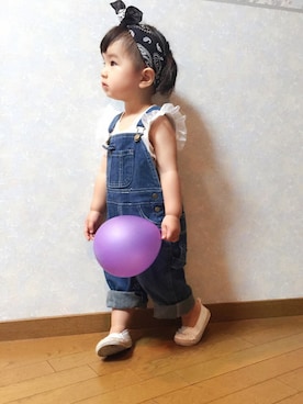「袖フリル」｜「アイテム（サロペット/オーバーオール）」を使った、uuume＊さん（キッズ・80cm）の春コーディネート