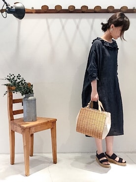 ADIEUTRISTESSE staffさんのコーディネート