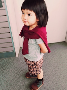 「OLD NAVY（オールドネイビー）のアイテム（カーディガン/ボレロ、ブラウン系）」を使った、ひまわりさん（キッズ）の夏コーディネート