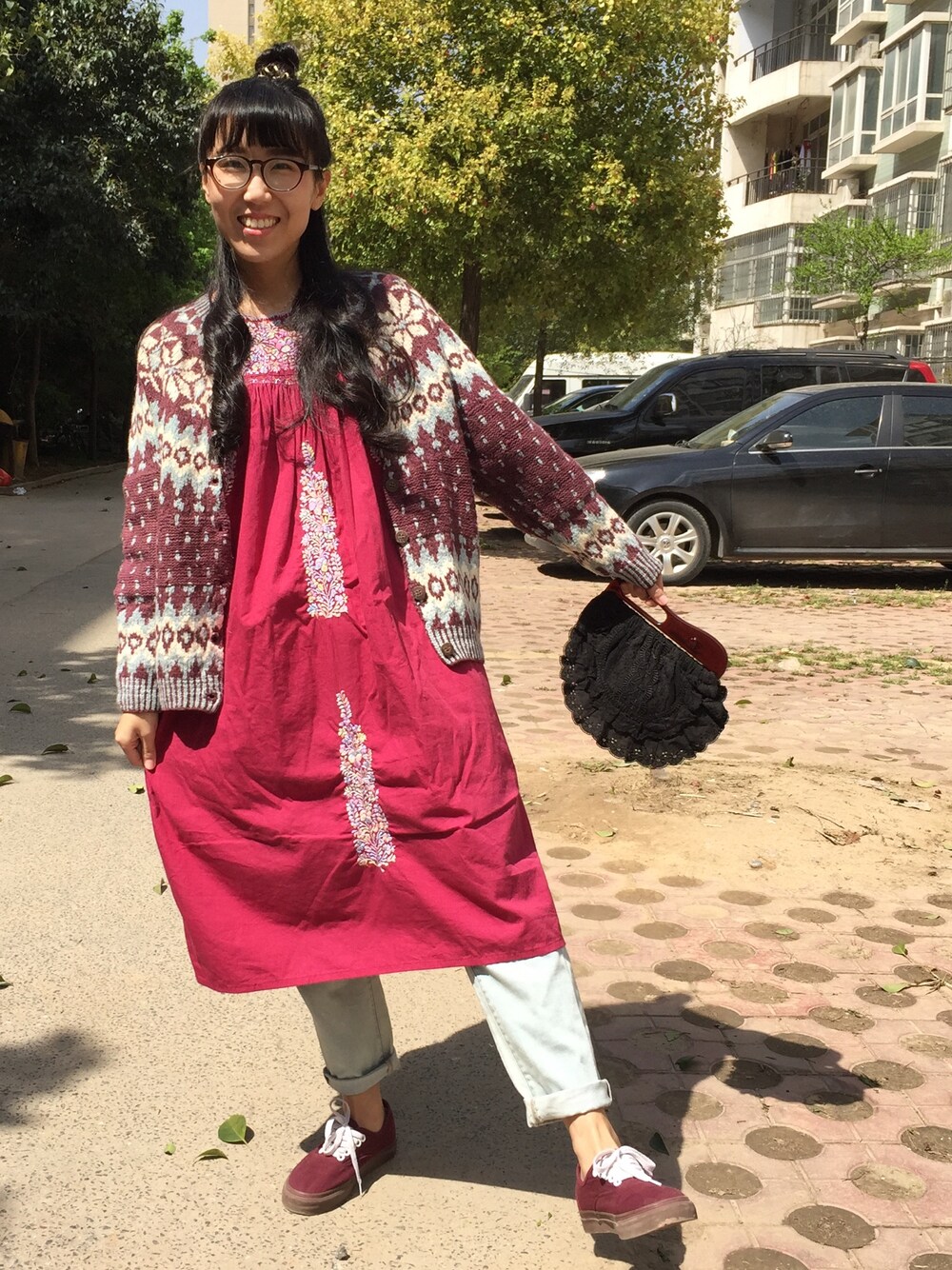 「vintage、UNIQLO、VANS、古着、古着MIX」｜「UNIQLOのアイテム（デニムパンツ、ブルー系）」を使った、CCCAAAATTTTTさん（レディース・160cm）の春コーディネートの1枚目の写真