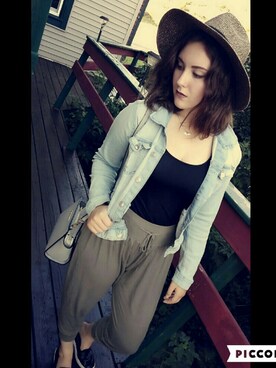 「R29UnBasicBasics」｜Zoe Corserさん（レディース・170cm）の秋コーディネート