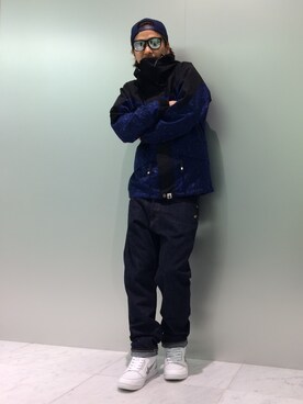 「時計」｜「アイテム（ナイロンジャケット）」を使った、藤田 圭介さん（メンズ・172cm）の秋コーディネート