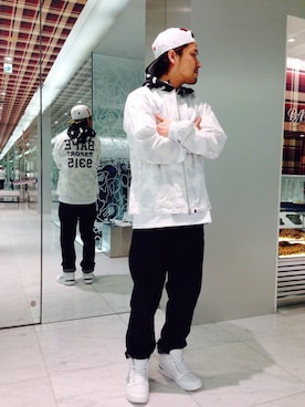 「A BATHING APE（アベイシングエイプ）のアイテム（ブルゾン）」を使った、藤田 圭介さん（メンズ・172cm）の冬コーディネート