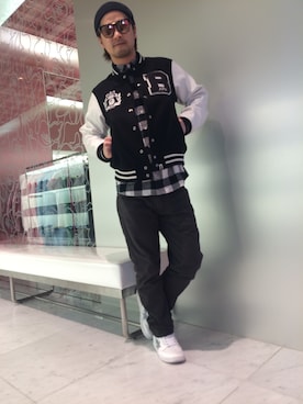 「Bape」｜「アイテム（スタジャン）」を使った、藤田 圭介さん（メンズ・172cm）の冬コーディネート