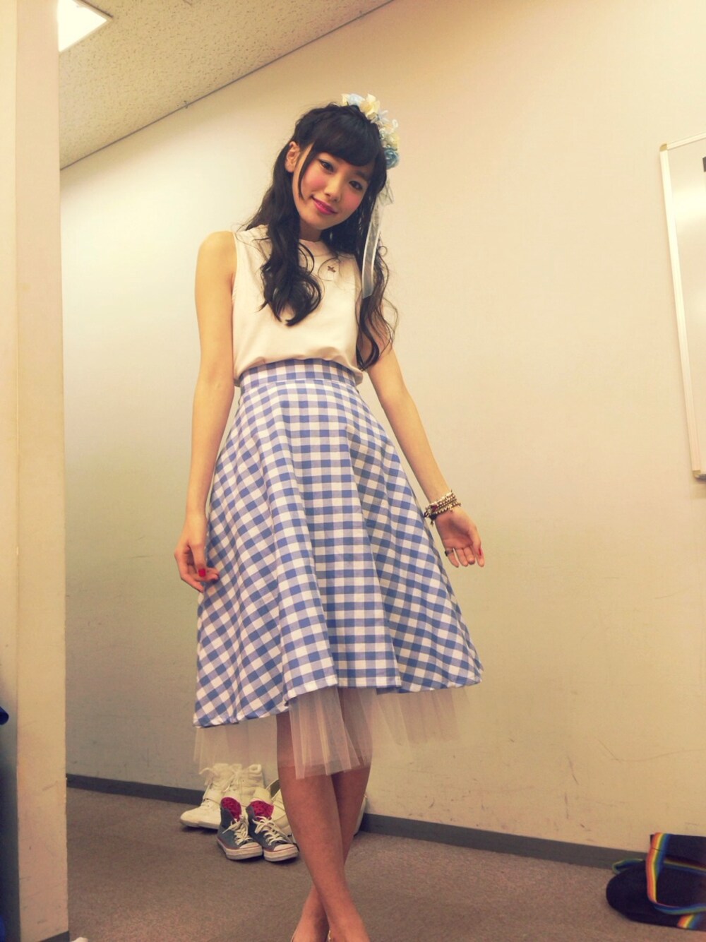 飯豊まりえさんの「タイプライターストライプスカート（CHILD WOMAN）」を使ったコーディネートの1枚目の写真