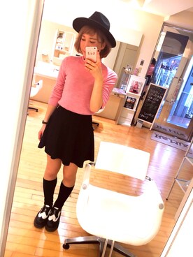 「黒×ピンク」｜「アイテム（帽子）」を使った、かよこ。さん（レディース・168cm）の冬コーディネート