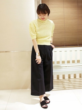 プレス　ERINAさんのコーディネート