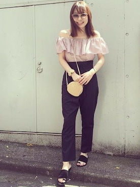 プレス　ERINAさんのコーディネート