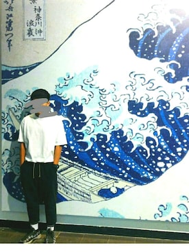 「repos（ルポ）のアイテム（パンツ）」を使った、Yu-kai Chenさん（メンズ・167cm）の秋コーディネート